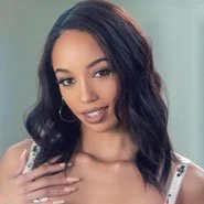 Cam girl Alexis Tae