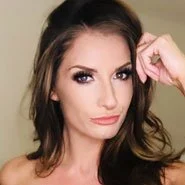 Cam girl Silvia Saige
